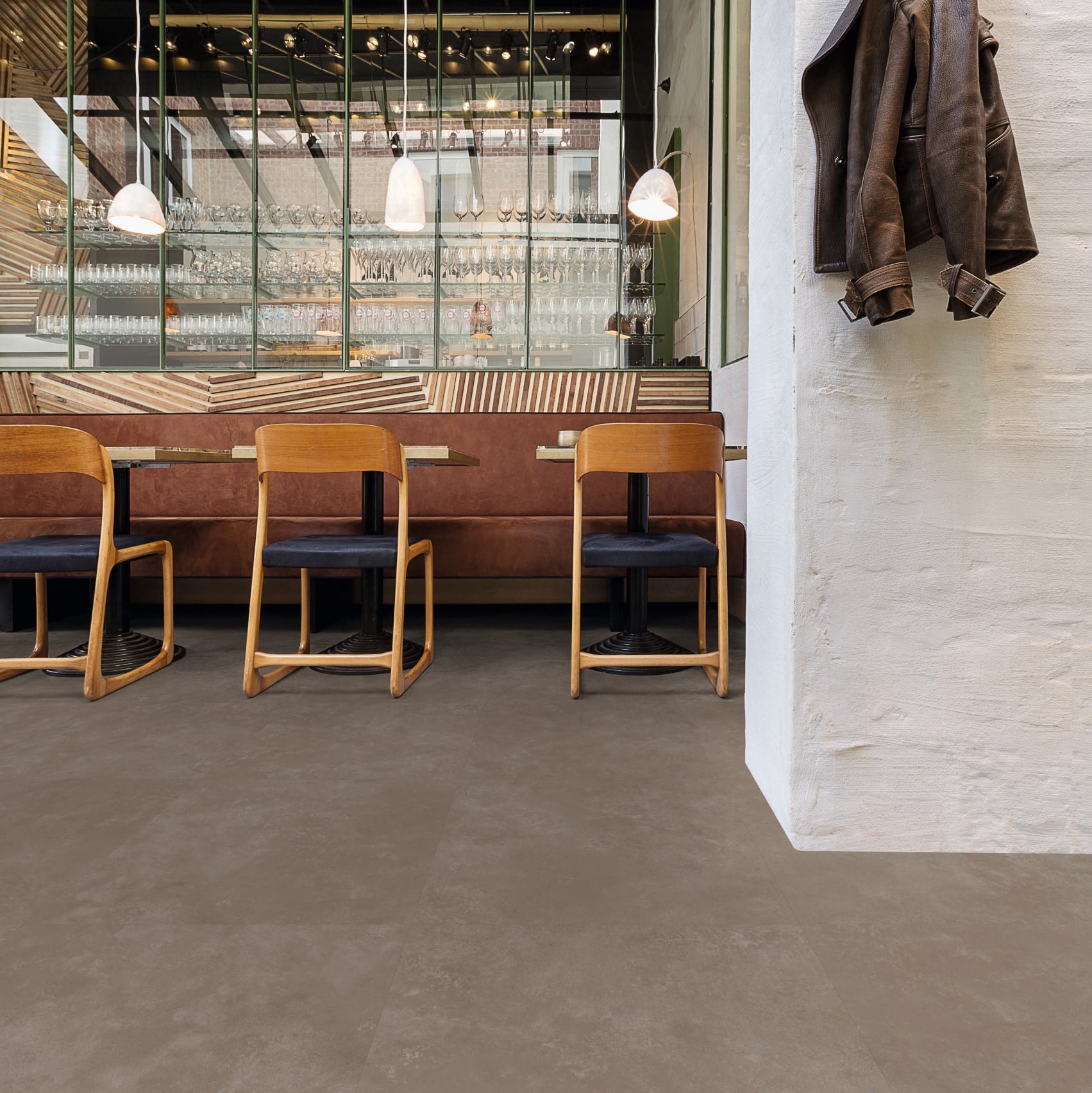 Looselay matrix flise antracit LVT gulv